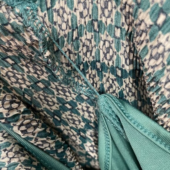 Max Studio Dress Smocked Top Striped Lined Green Teal‎ Size Medium Shirred Lined - Picture 14 of 15